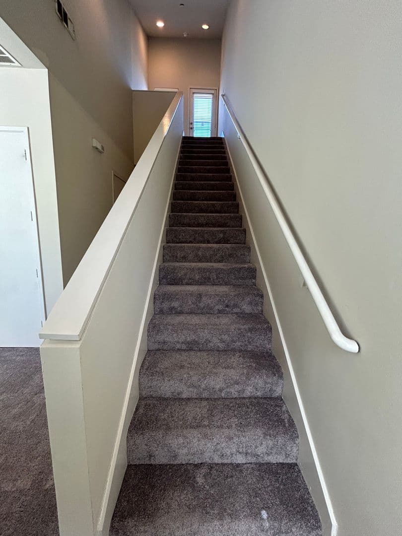 DALLAS Apartment: 1600 N HASKELL