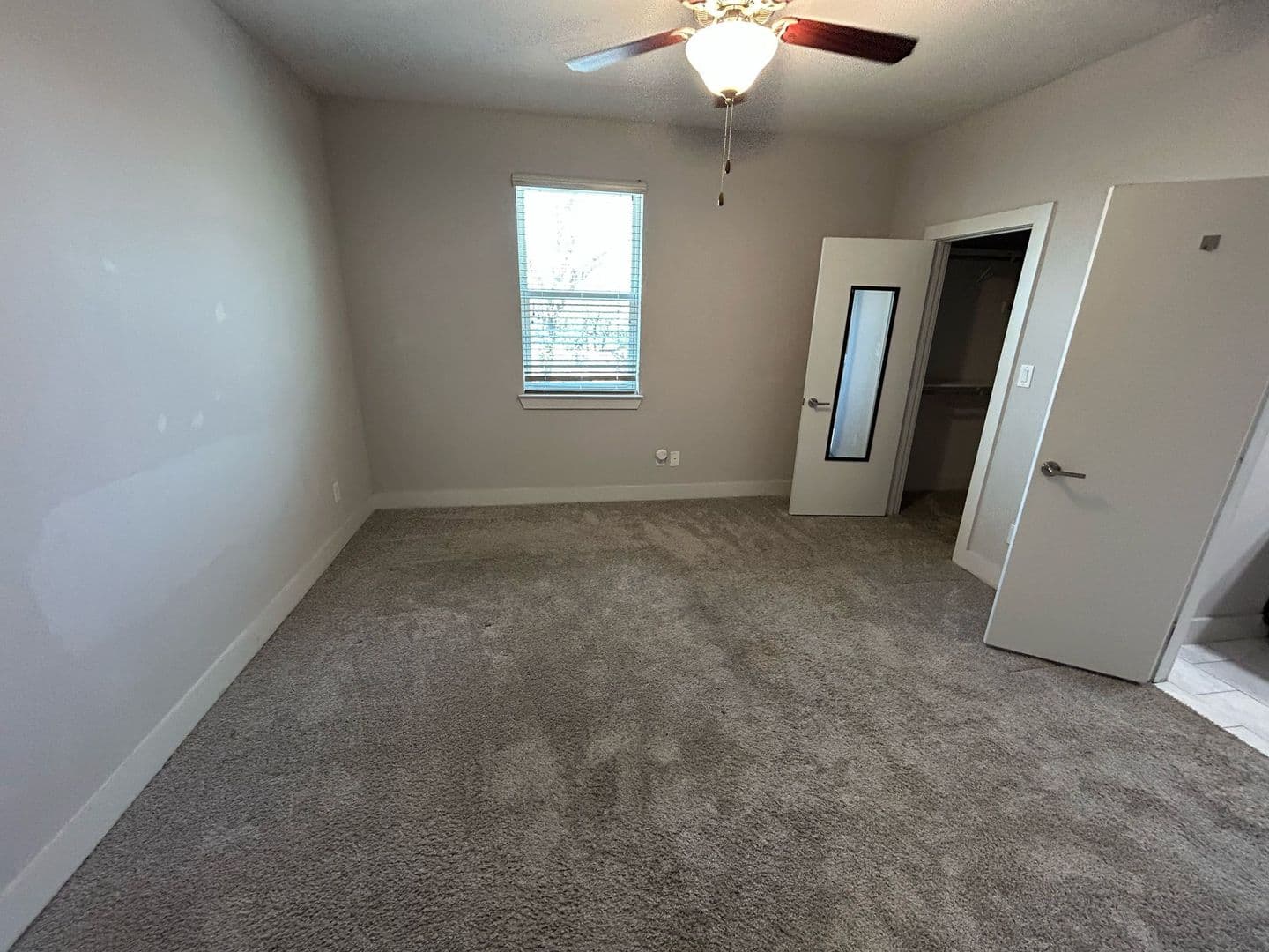DALLAS Apartment: 212 STELLARIGA PL