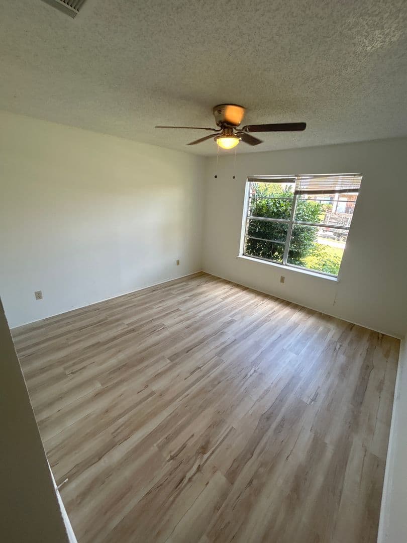 SACHSE Apartment: 5510 BROOKVIEW COURT