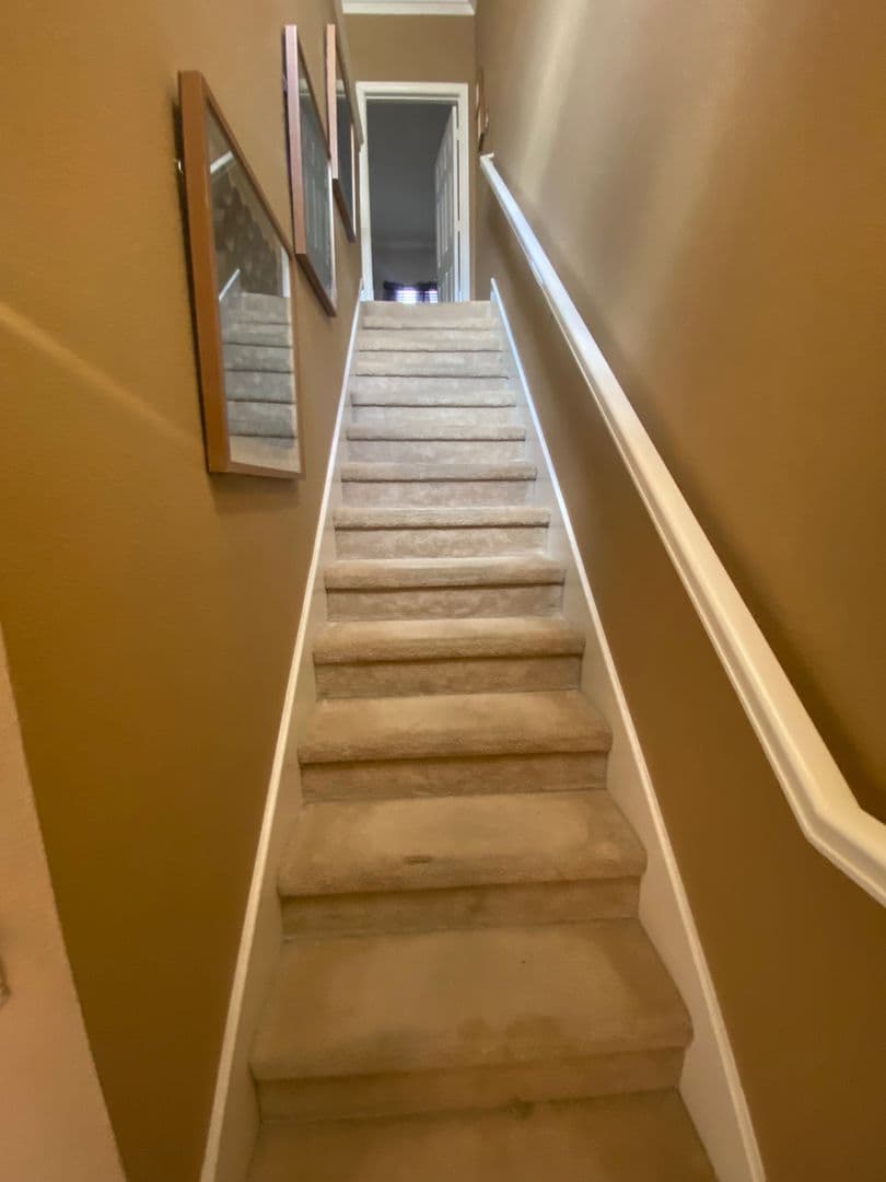 IRVING House: 2464 SOUTHCOURT CIR