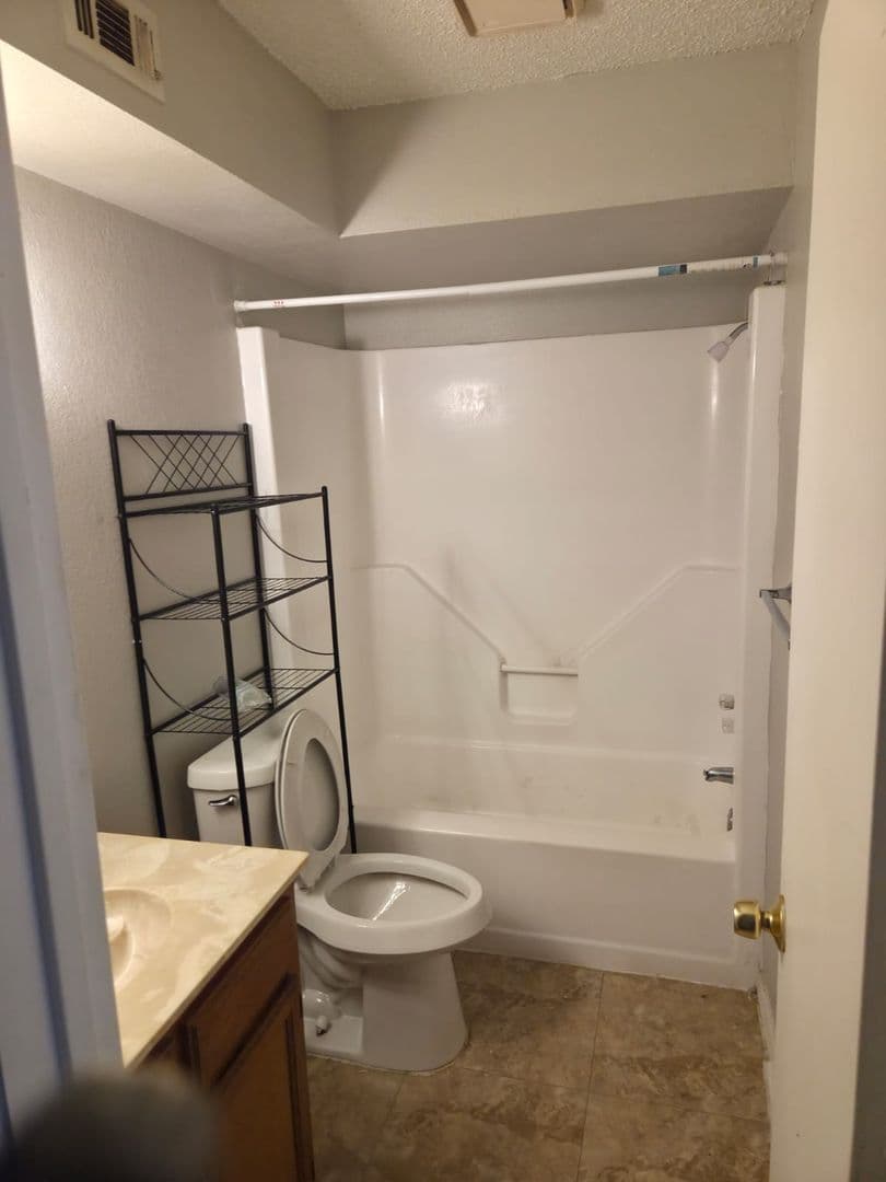 SACHSE Apartment: 5510 BROOKVIEW COURT