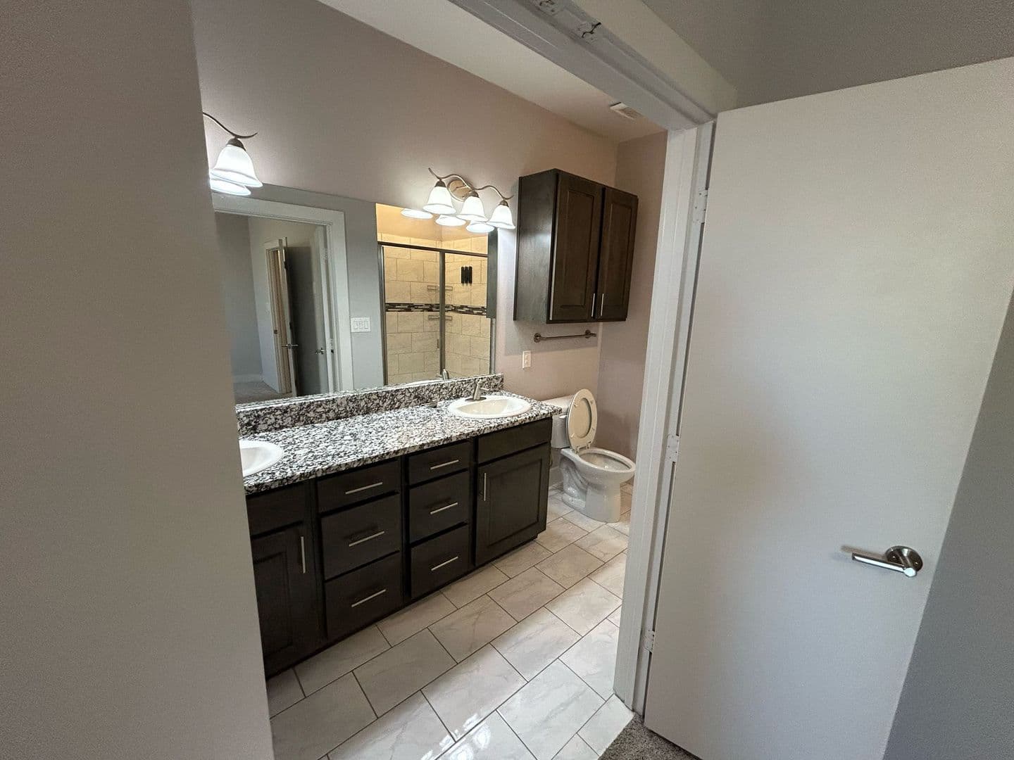 DALLAS Apartment: 212 STELLARIGA PL