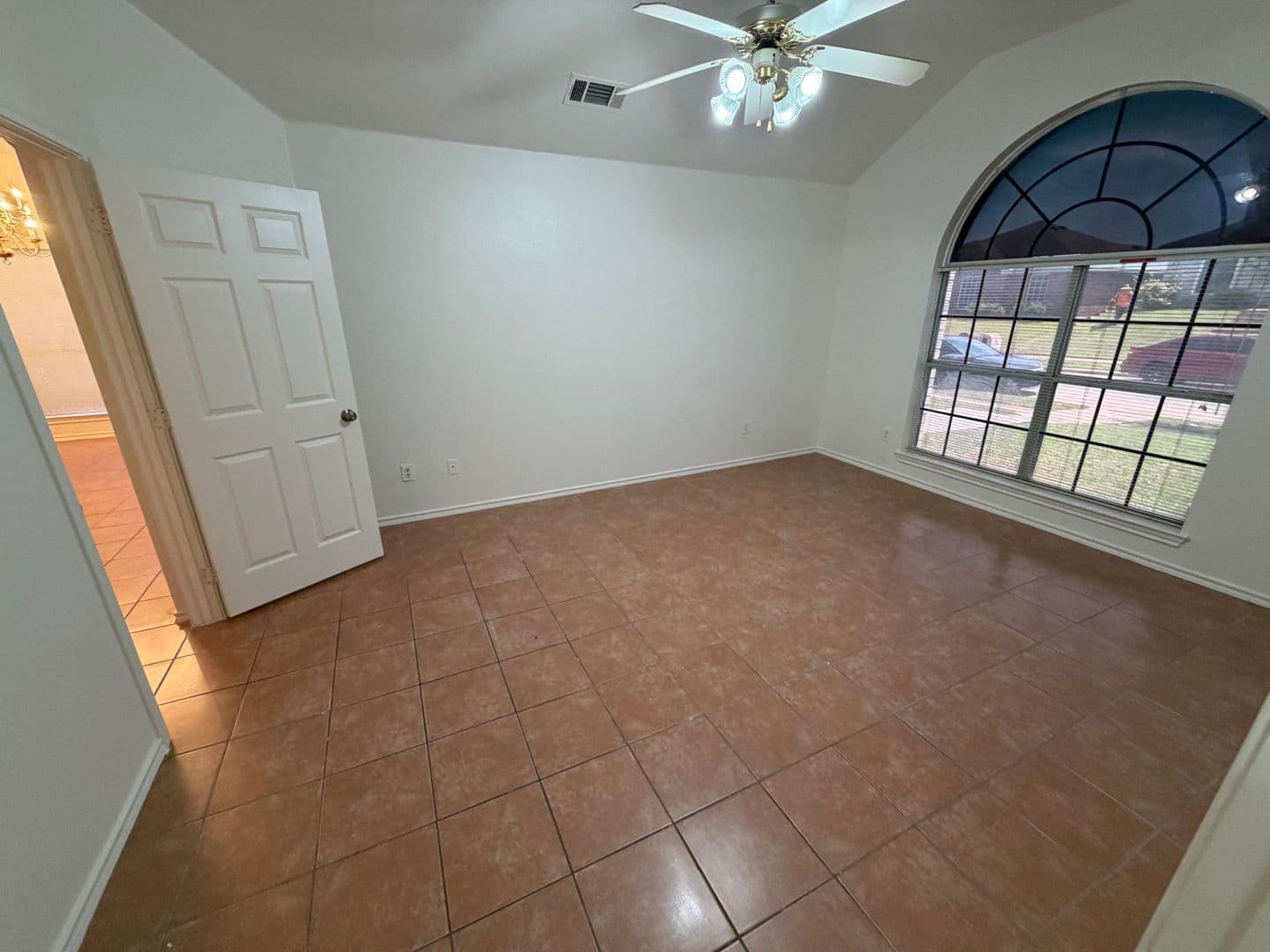 MESQUITE House: 1005 CHELSEA