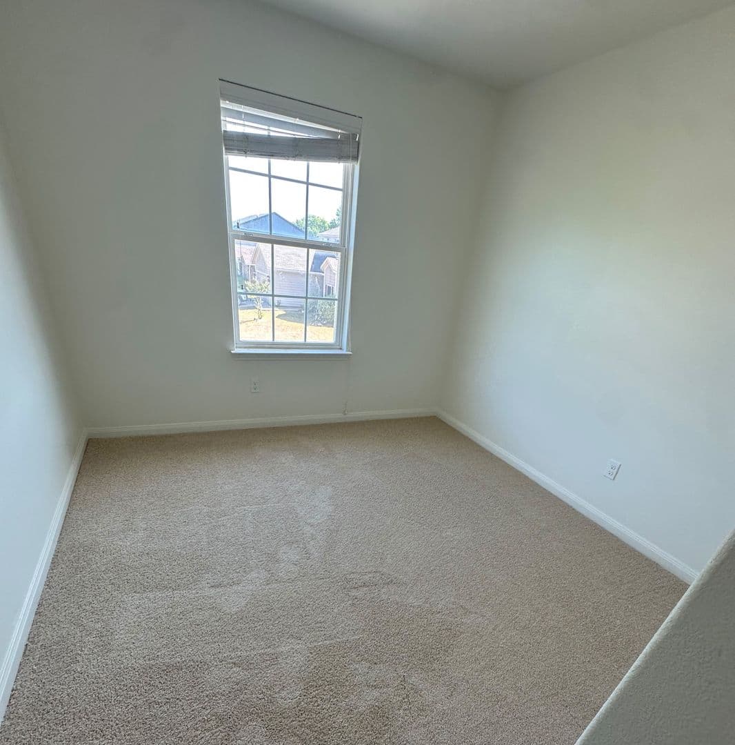 DALLAS House: 14112 INDIAN WELLS RD