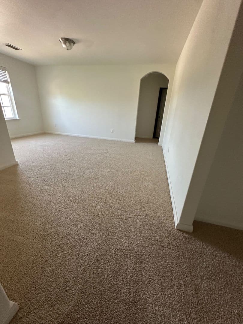 DALLAS House: 14112 INDIAN WELLS RD