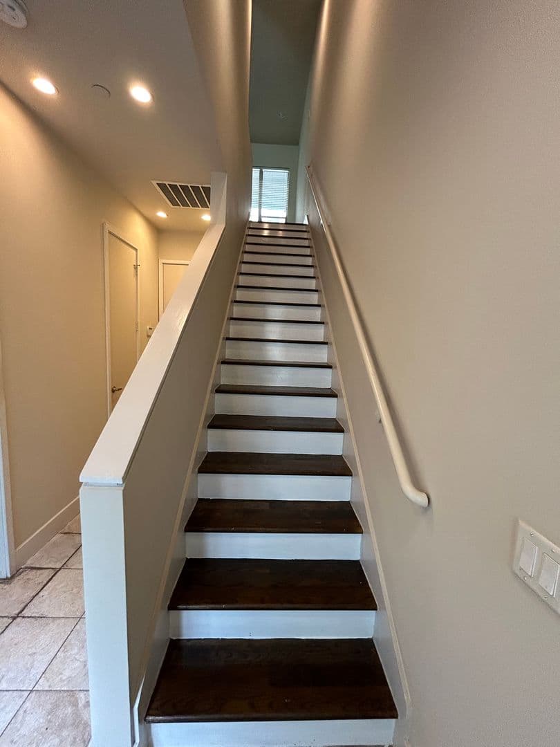 DALLAS Apartment: 1600 N HASKELL