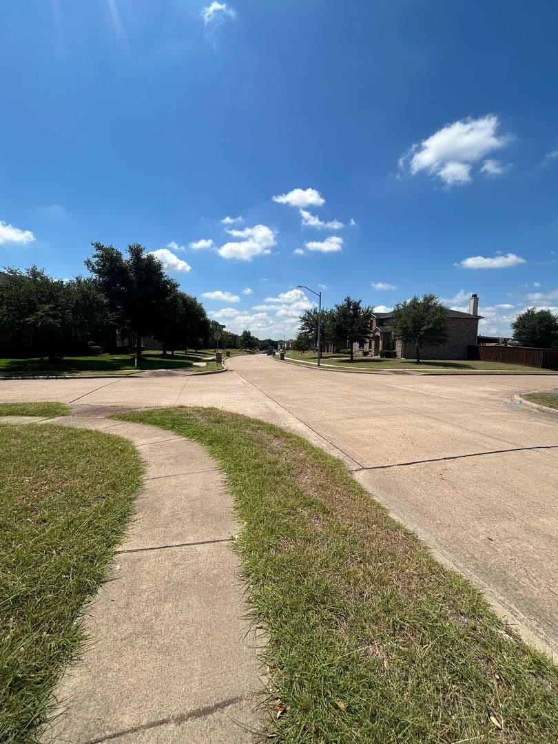 LANCASTER House: 1253 TALL GRASS DR