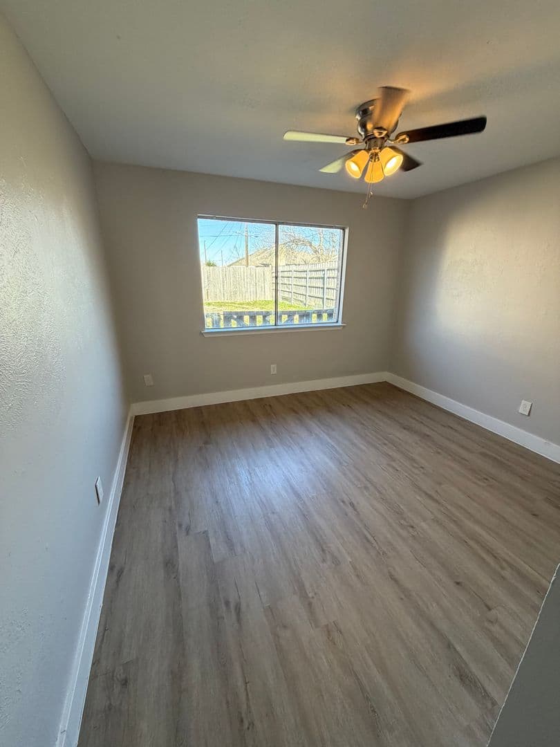 MESQUITE House: 315	PALDAO DR
