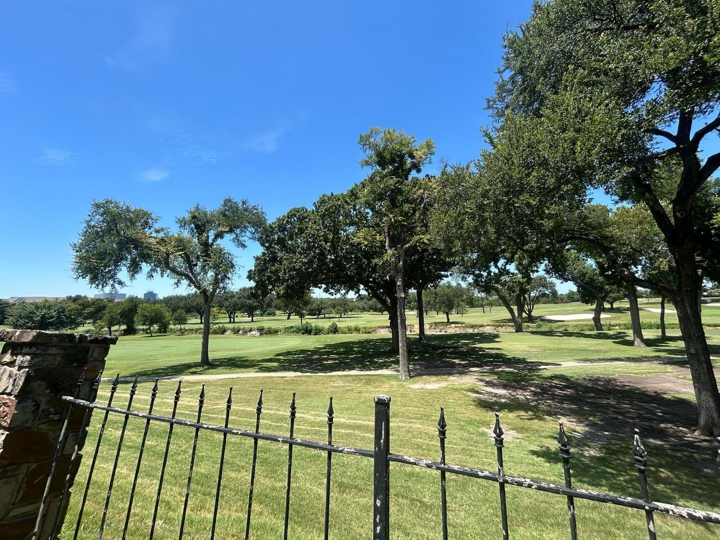 DALLAS House: 5981 ARAPAHO RD APT 1507