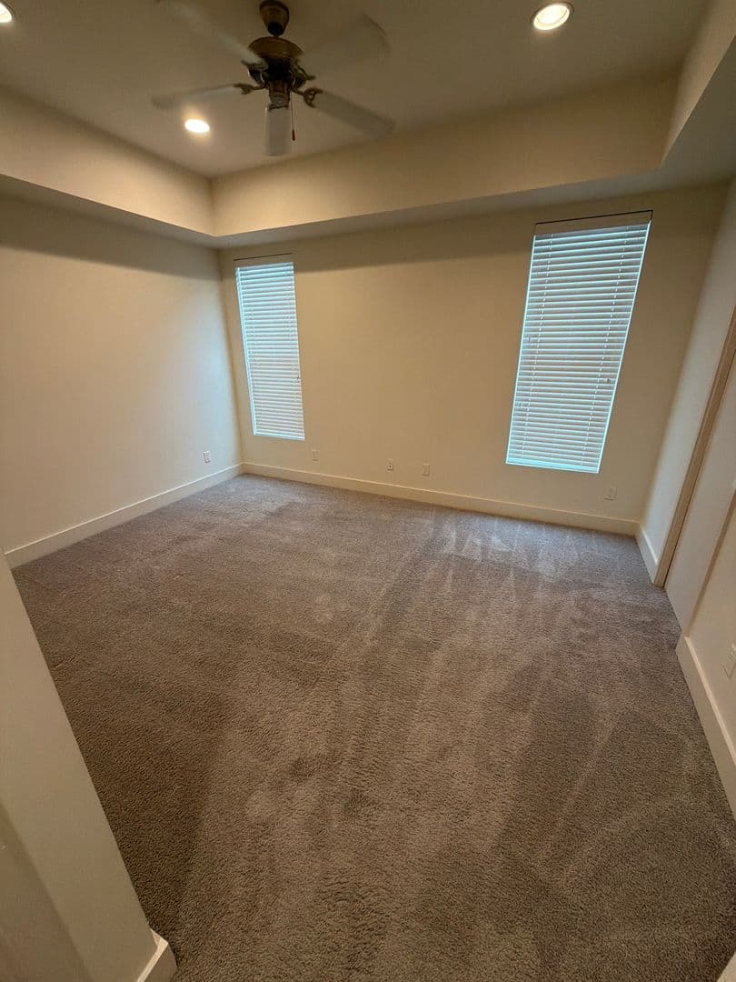 DALLAS Apartment: 1600 N HASKELL
