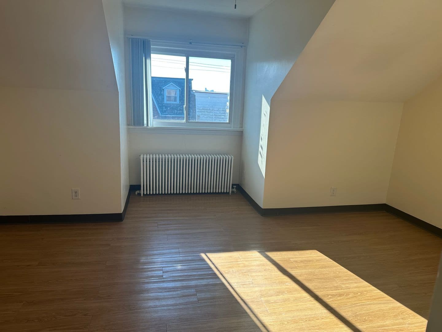 Pittsburgh Apartment: 215 Fisk 1 & 2
