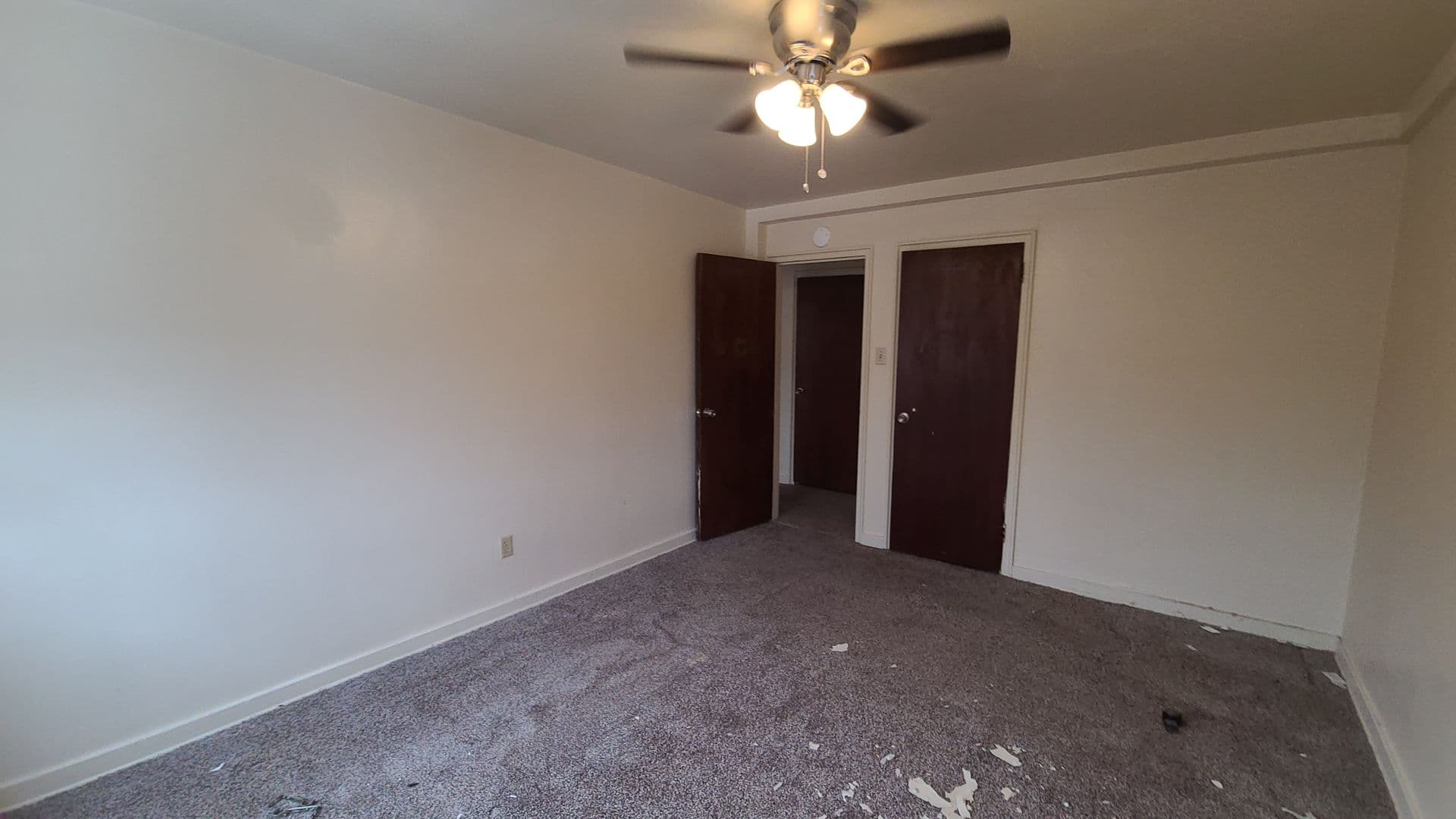 Pittsburgh Apartment: 221 Buchanan Place