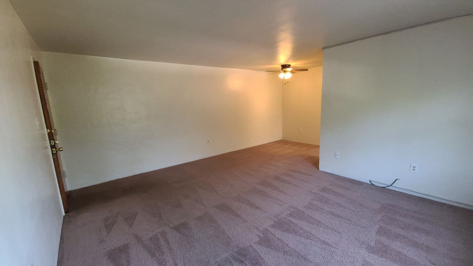 Pittsburgh Apartment: 135 Abbeyville Rd