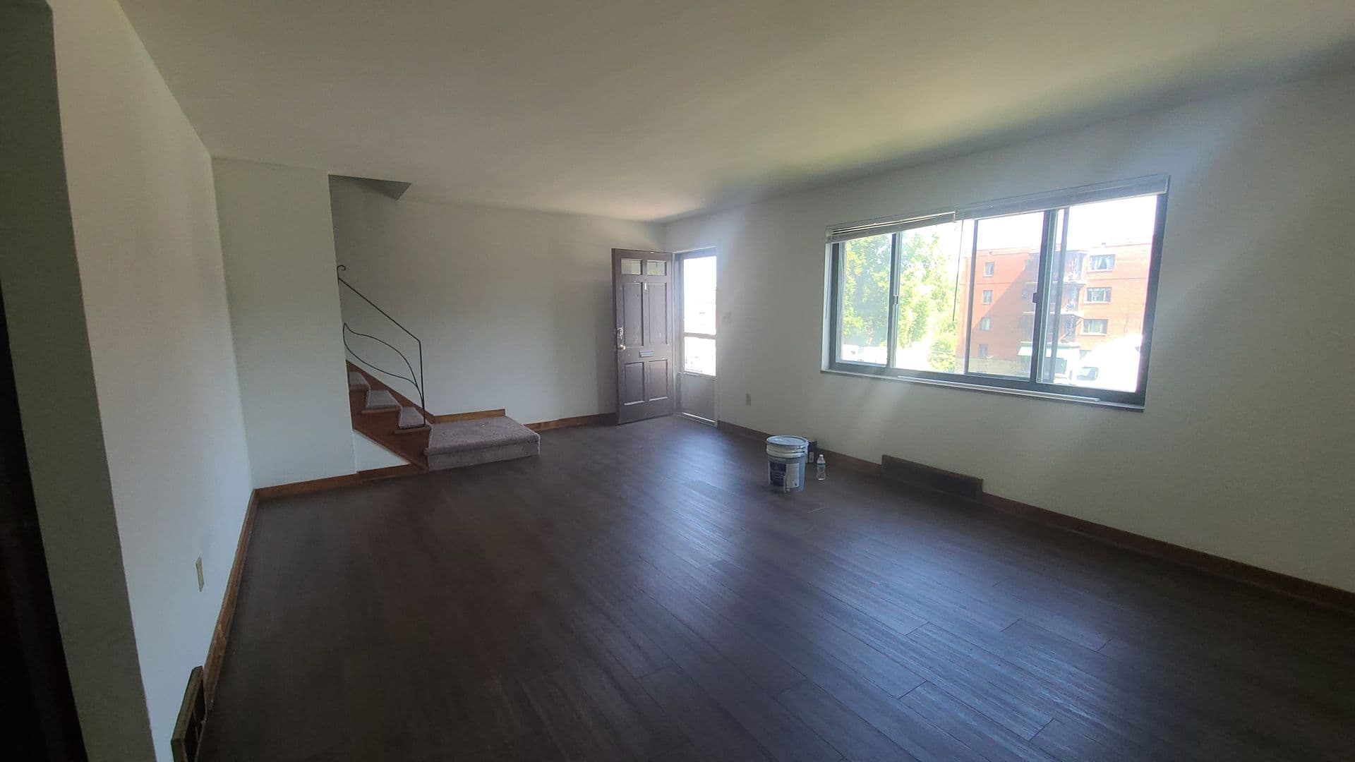Pittsburgh Apartment: 135 Abbeyville Rd