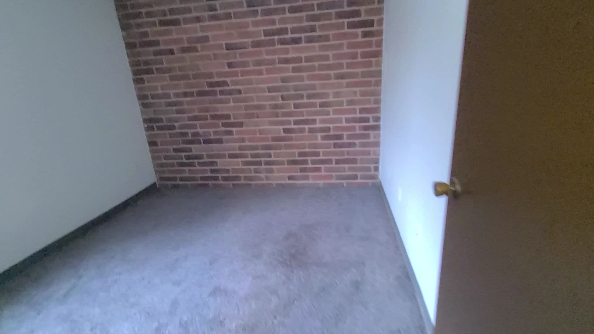 Pittsburgh Apartment: 10 N. Meadowcroft Ave