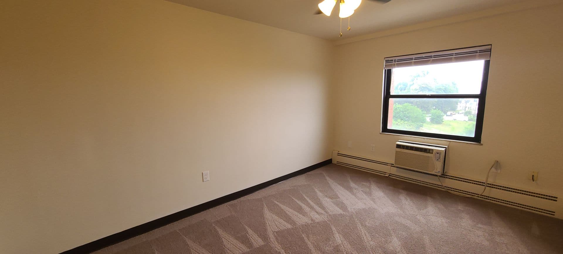 Pittsburgh Apartment: 15 Bower Hill Rd