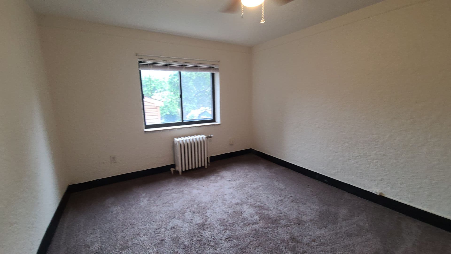 Pittsburgh Apartment: 321 Beverly Road