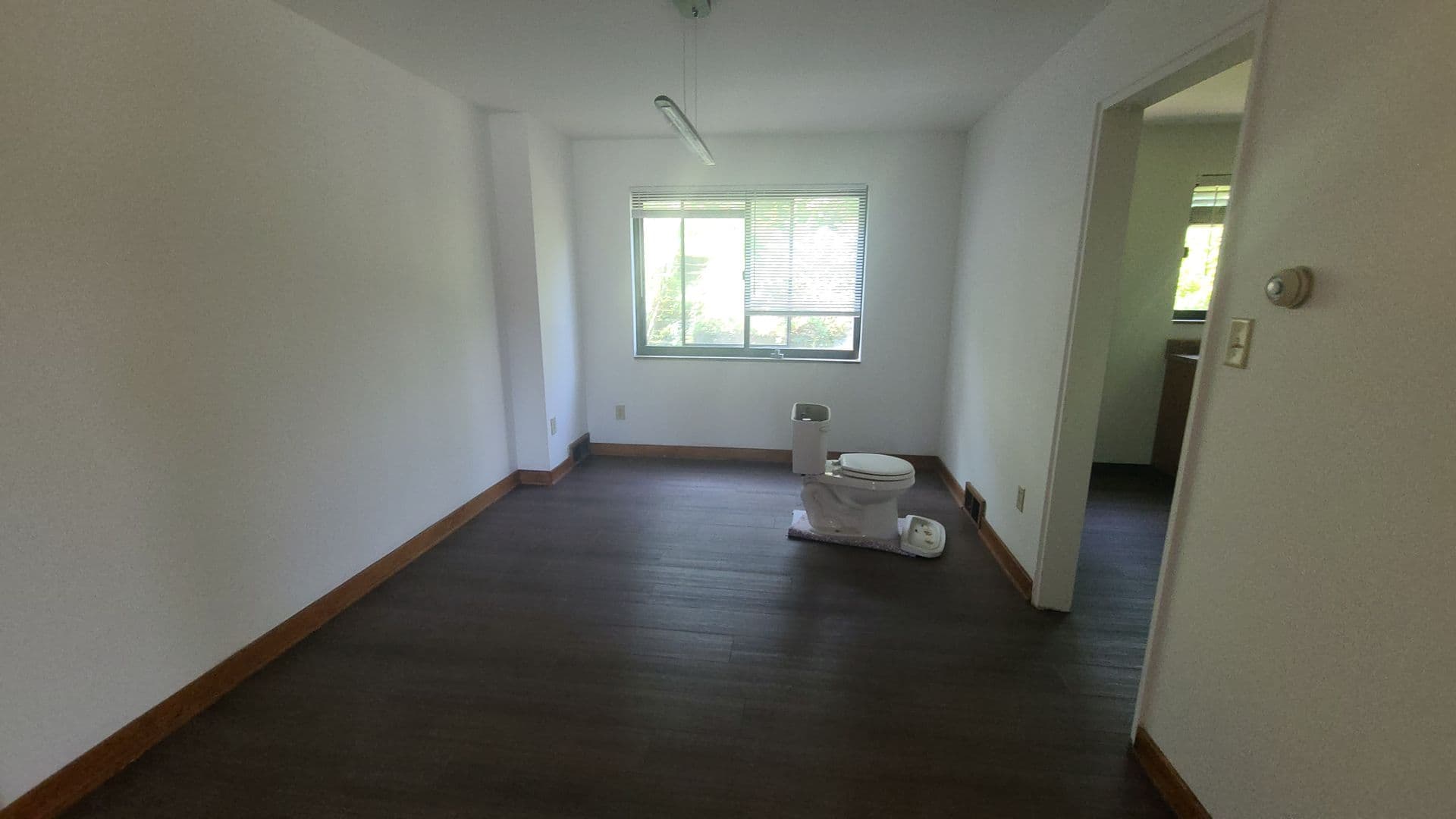 Pittsburgh Apartment: 135 Abbeyville Rd