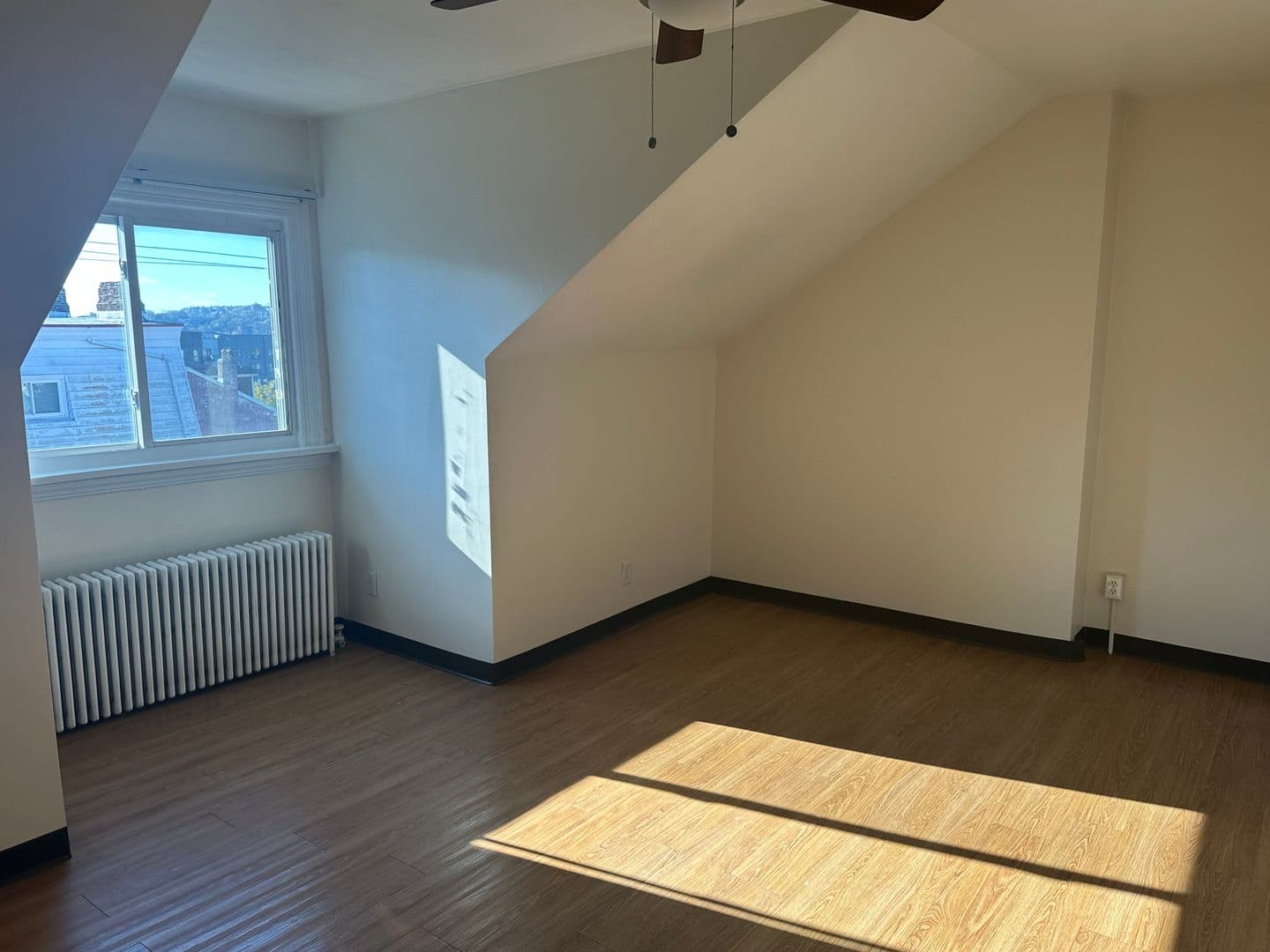 Pittsburgh Apartment: 215 Fisk 1 & 2