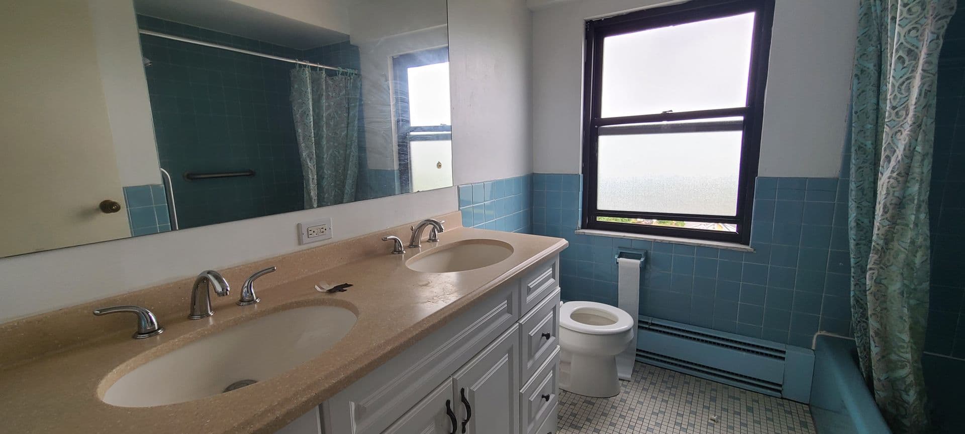Pittsburgh Apartment: 15 Bower Hill Rd