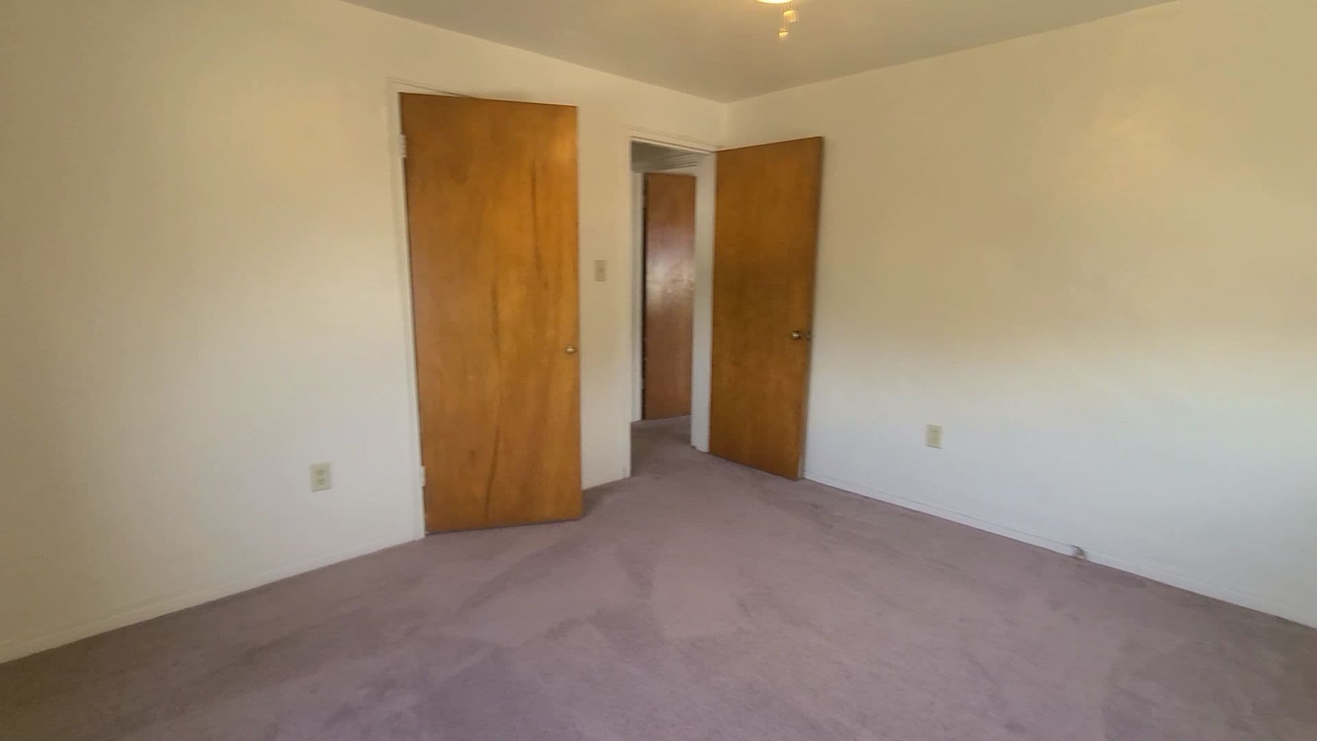 Pittsburgh Apartment: 135 Abbeyville Rd