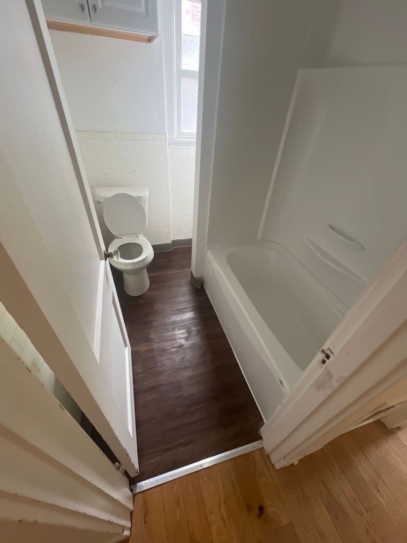 Pittsburgh Apartment: 1823 Penn Ave