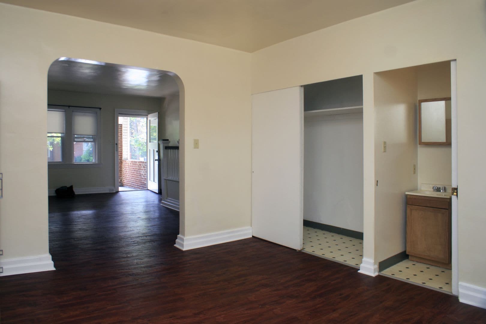 Pittsburgh Apartment: 1823 Penn Ave
