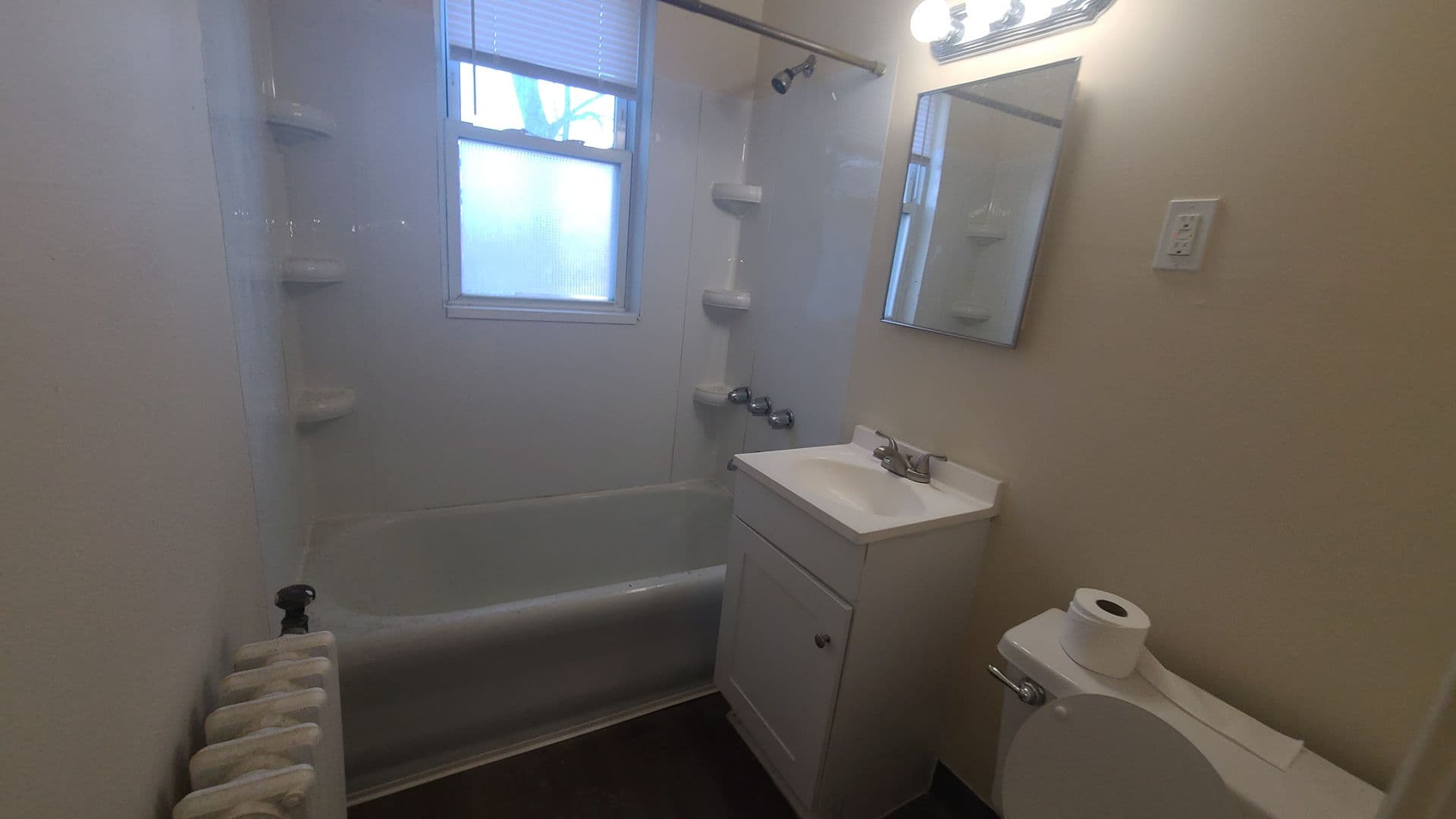 Pittsburgh Apartment: 100 Academy Ave