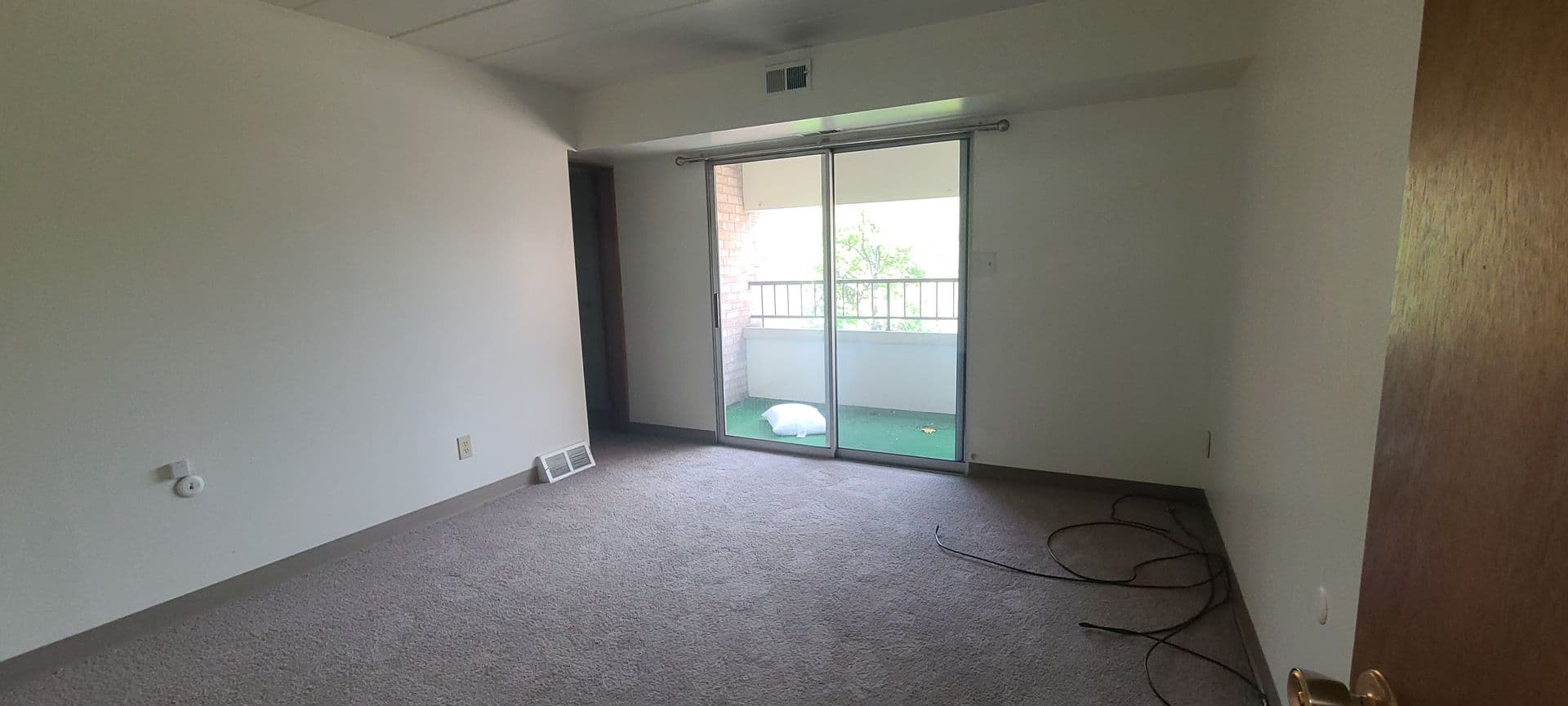 Carnegie Apartment: 101 Governors Lane