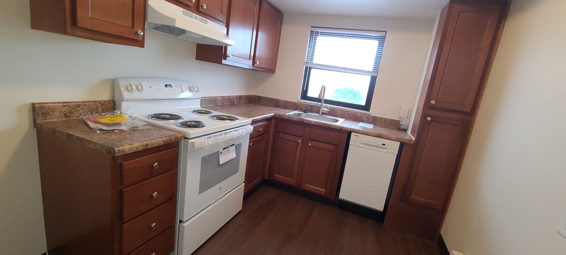 Pittsburgh Apartment: 15 Bower Hill Rd