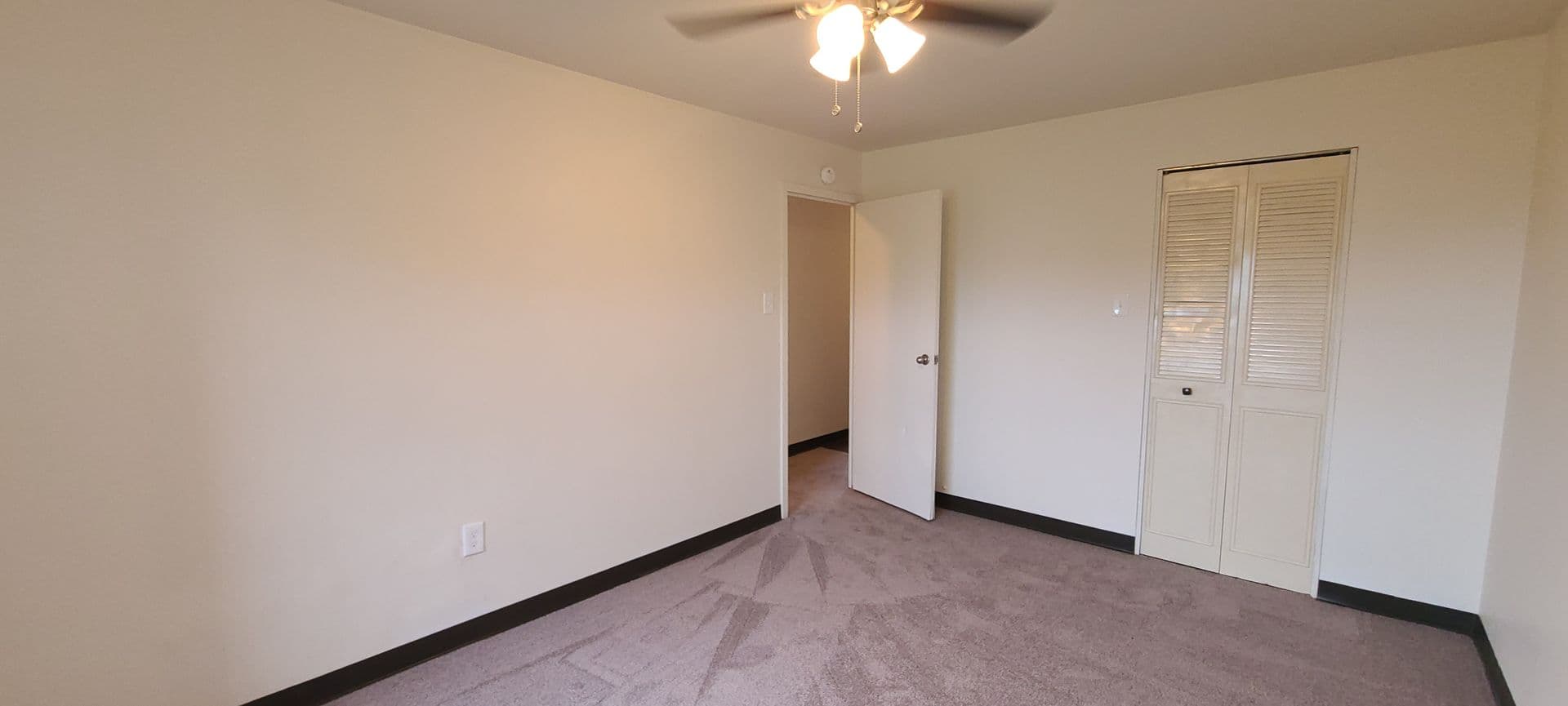 Pittsburgh Apartment: 15 Bower Hill Rd