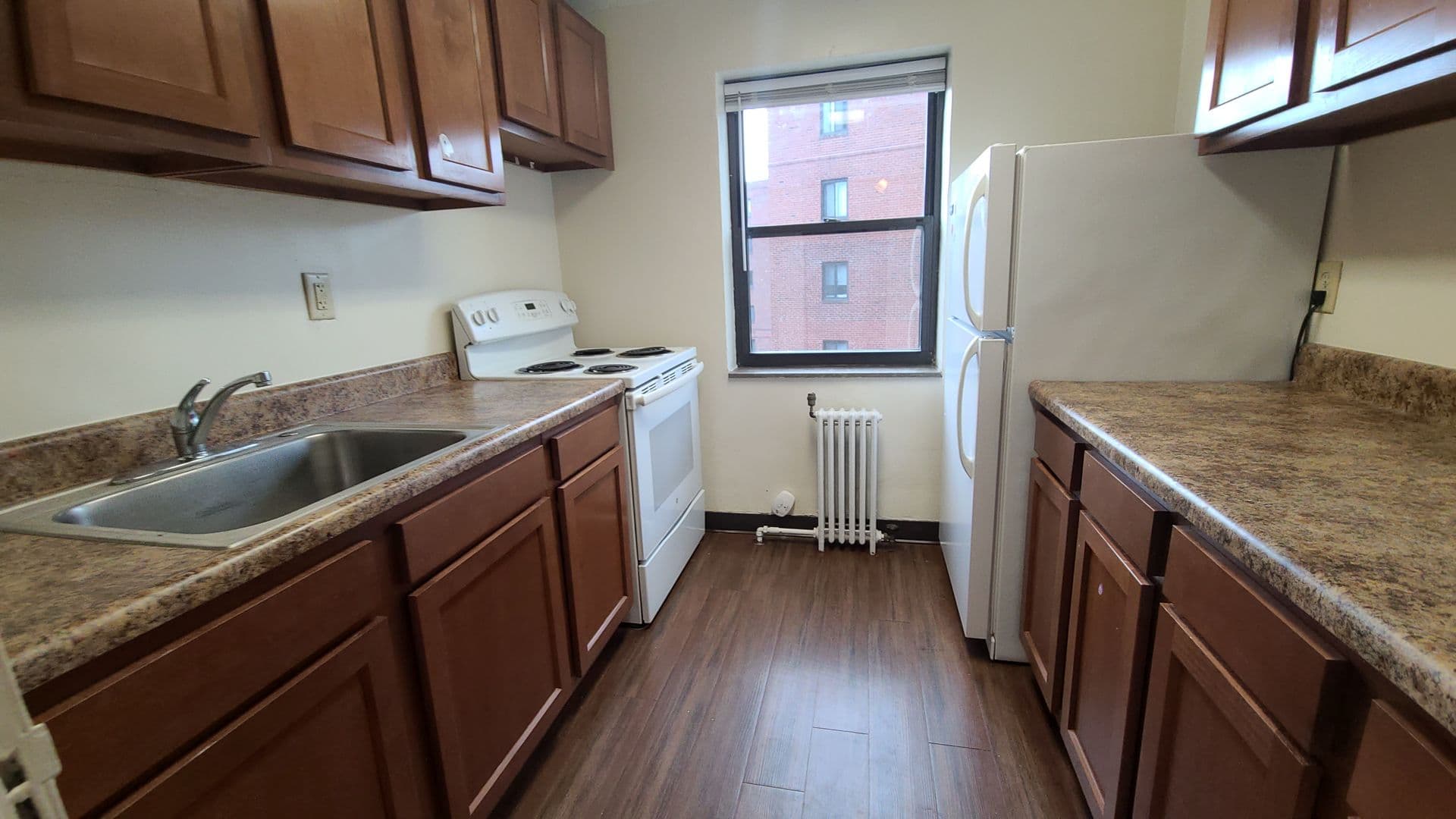 Pittsburgh Apartment: 135 Abbeyville Rd
