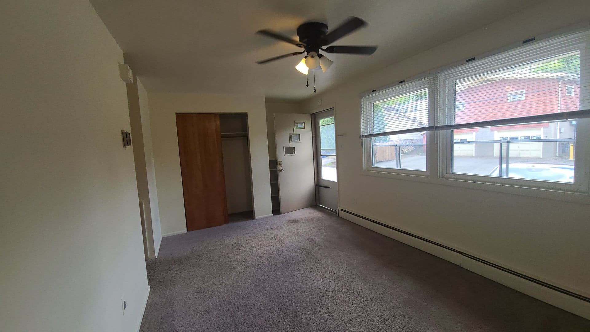 Pittsburgh Apartment: 3999 Canal Street