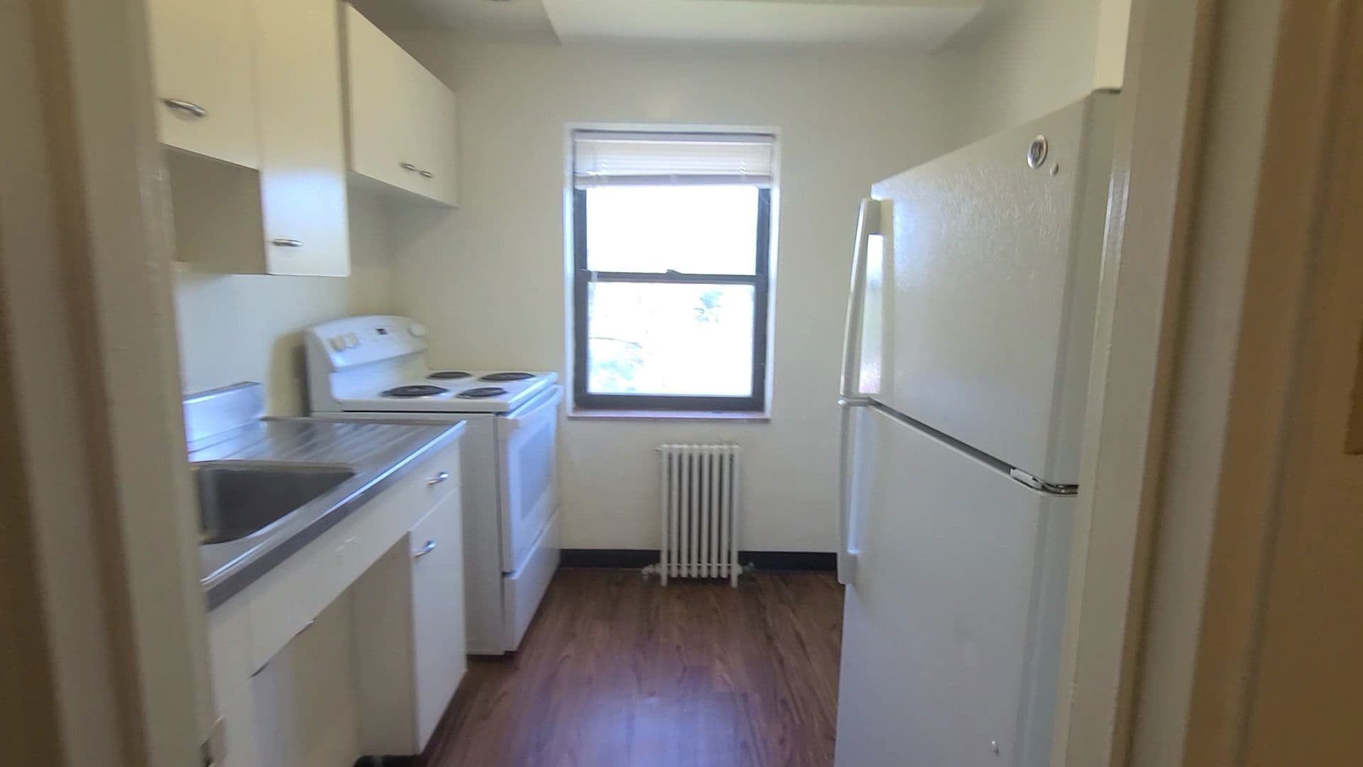 Pittsburgh Apartment: 135 Abbeyville Rd