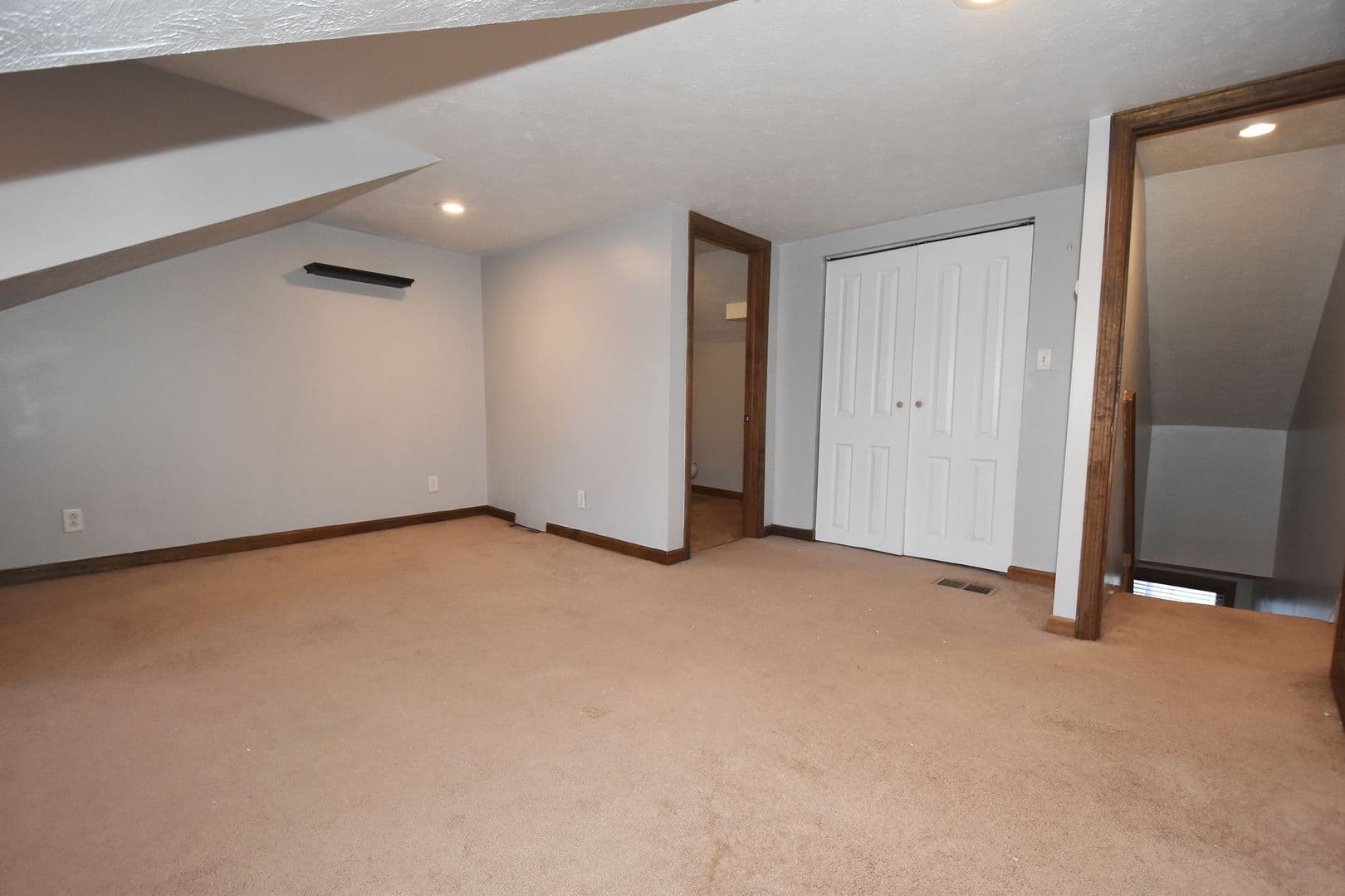 Pittsburgh Apartment: 1823 Penn Ave