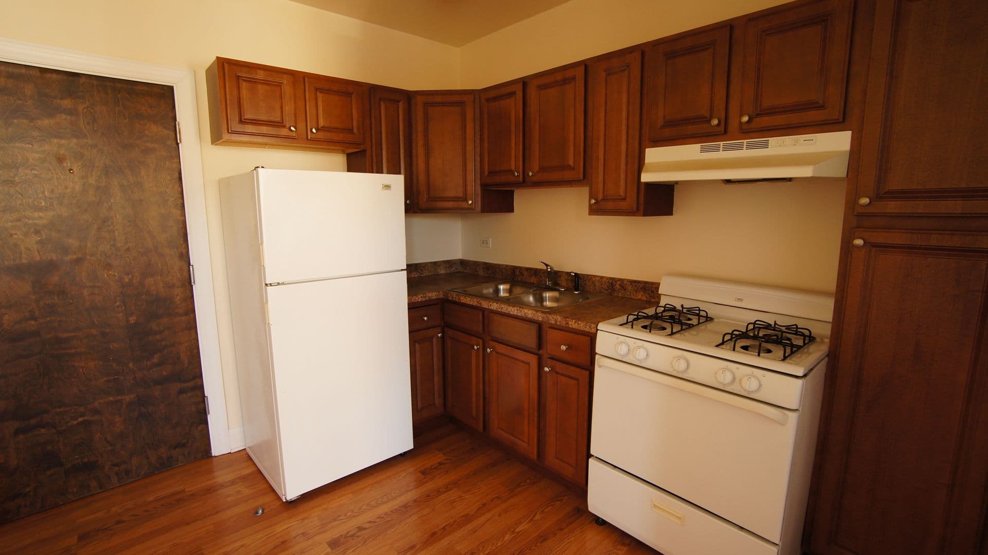 Chicago Apartment: 2600 N. Kimball