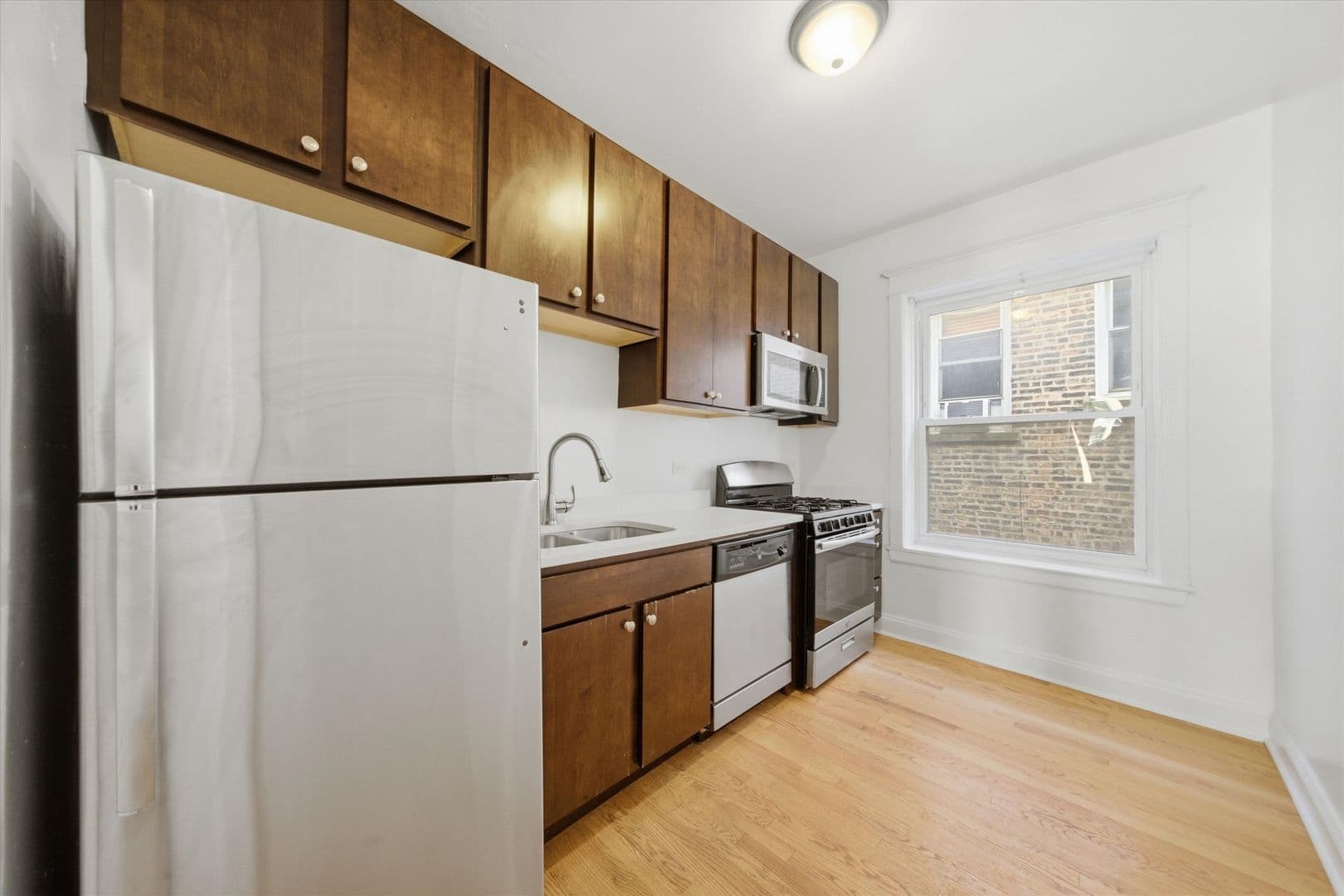 Chicago Apartment: 1524 N. Kedzie