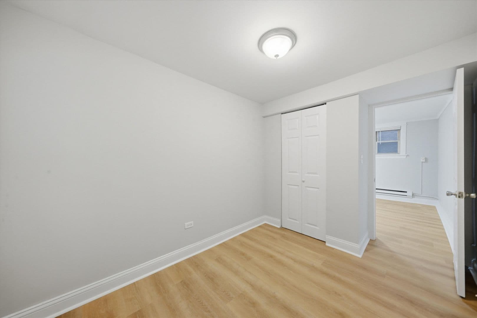 Chicago Apartment: 2915-2921 W. George