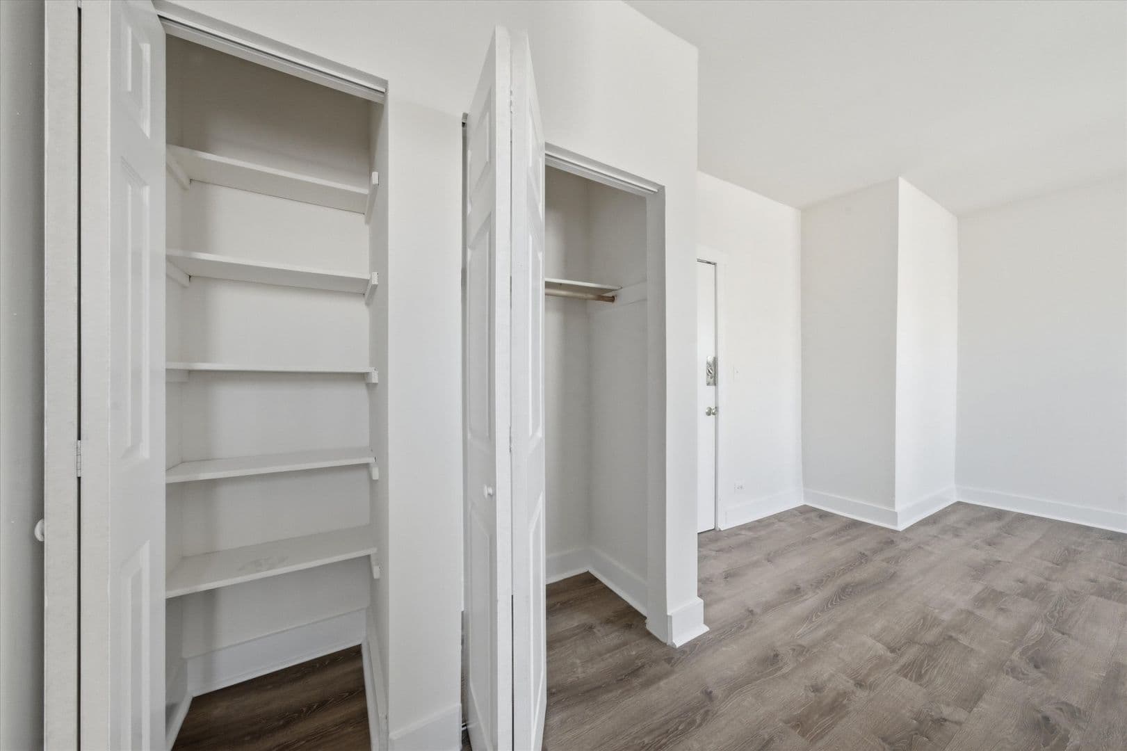 Chicago Apartment: 1530-42 N. Kedzie