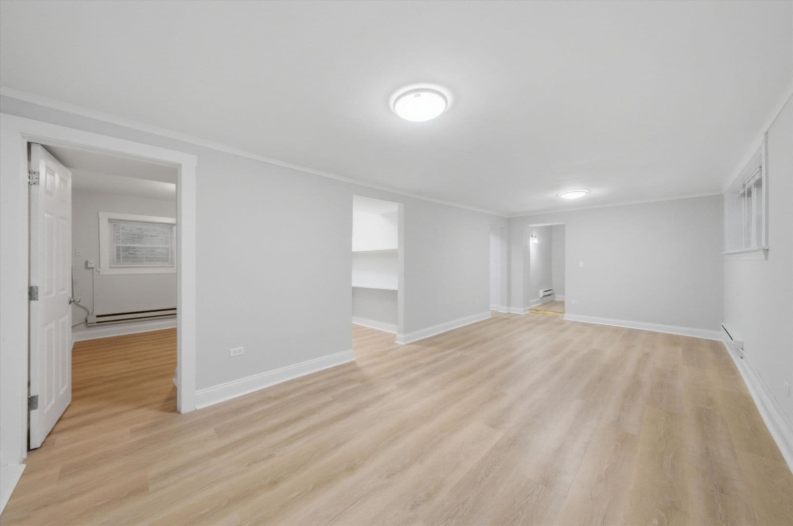 Chicago Apartment: 2915-2921 W. George