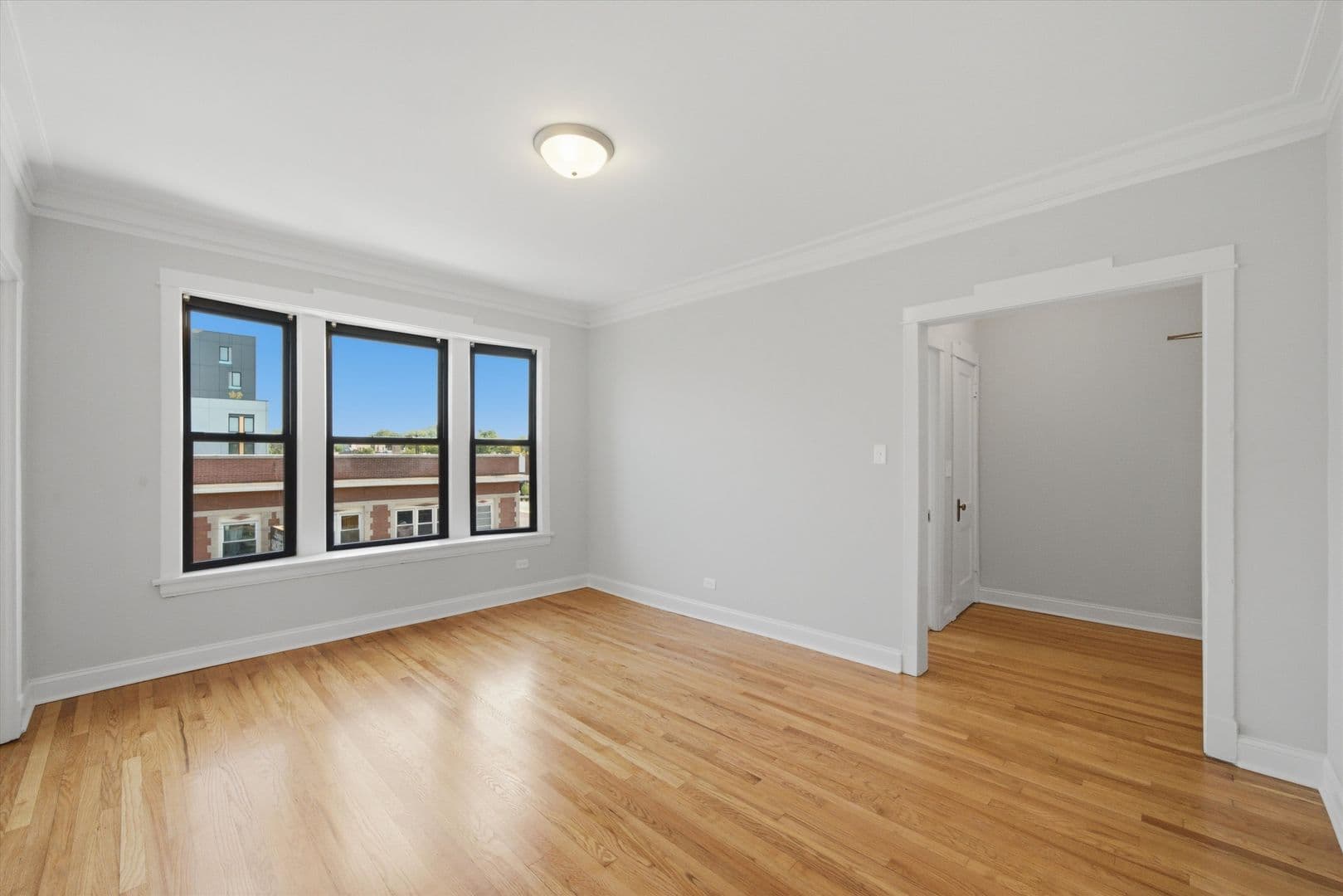 Chicago Apartment: 2638-50 N. Milwaukee
