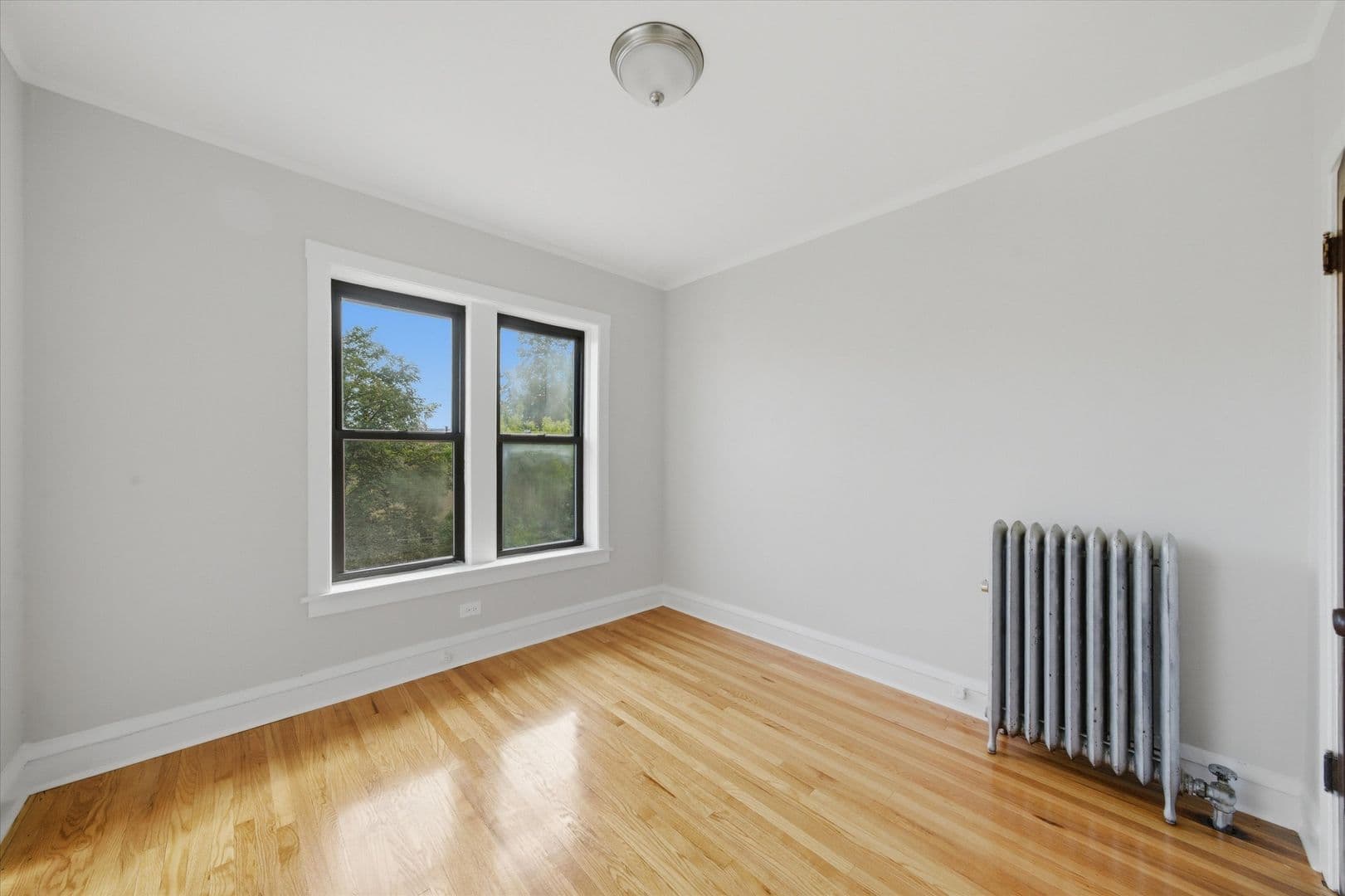 Chicago Apartment: 2700-14 N. Spaulding