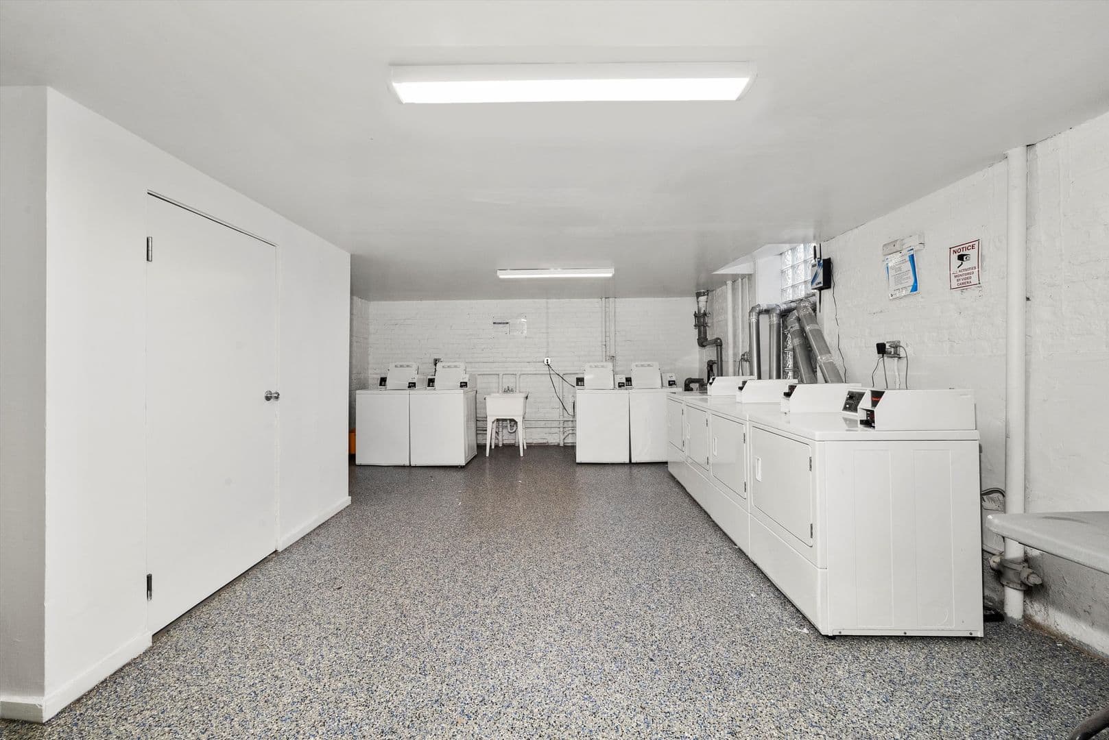 Chicago Apartment: 2600 N. Kimball