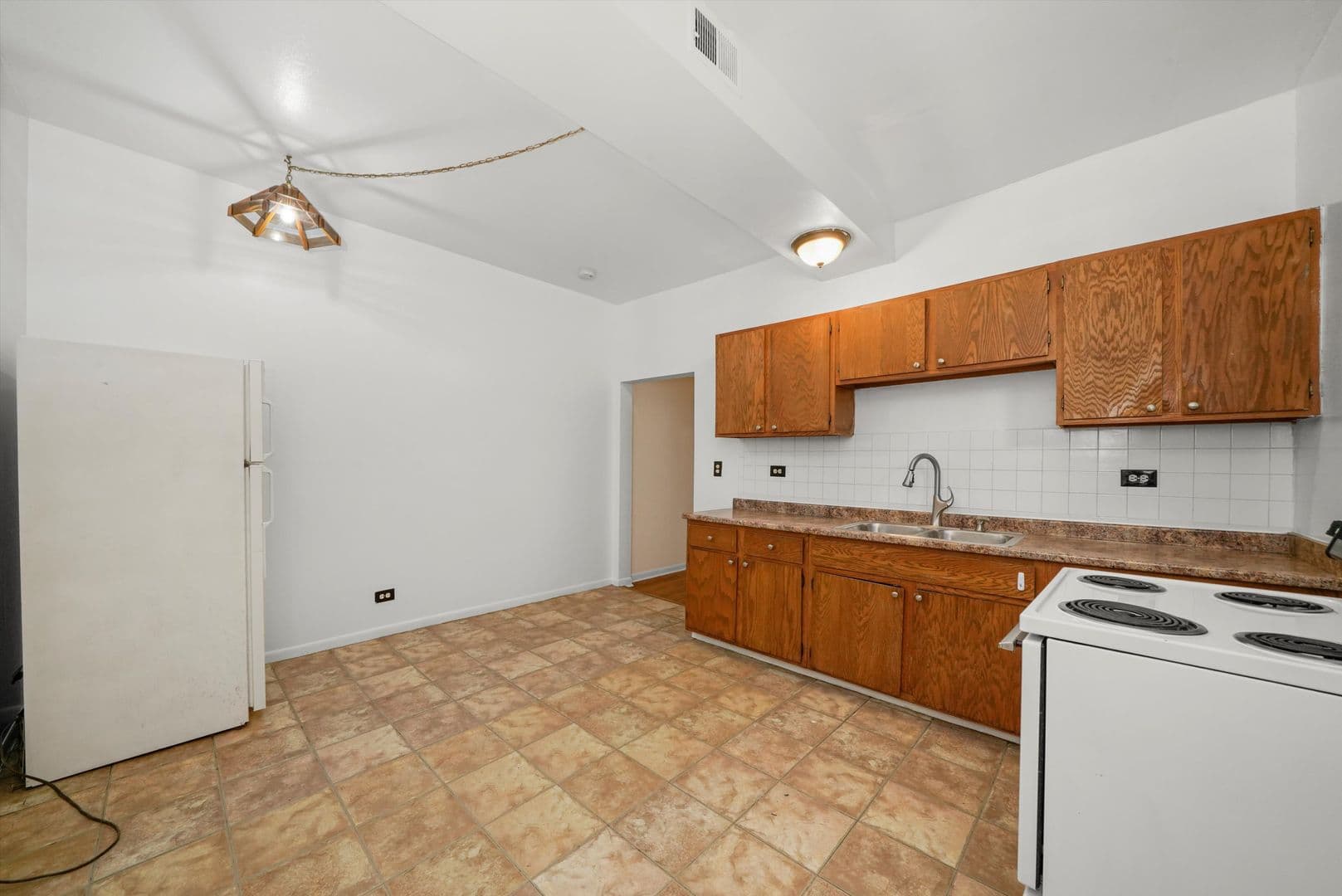 Chicago Apartment: 2319-25 N. Kedzie