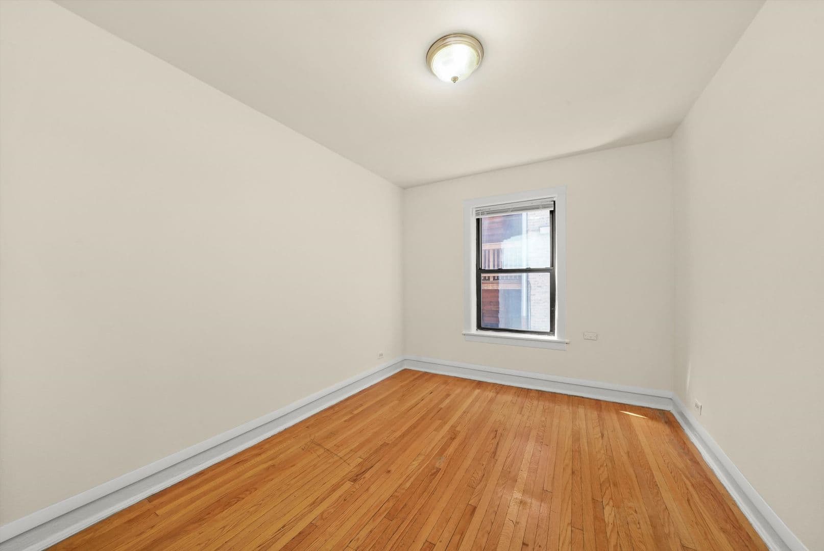 Chicago Apartment: 2700-14 N. Spaulding