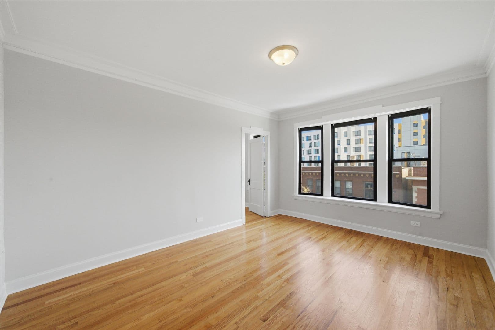 Chicago Apartment: 2638-50 N. Milwaukee