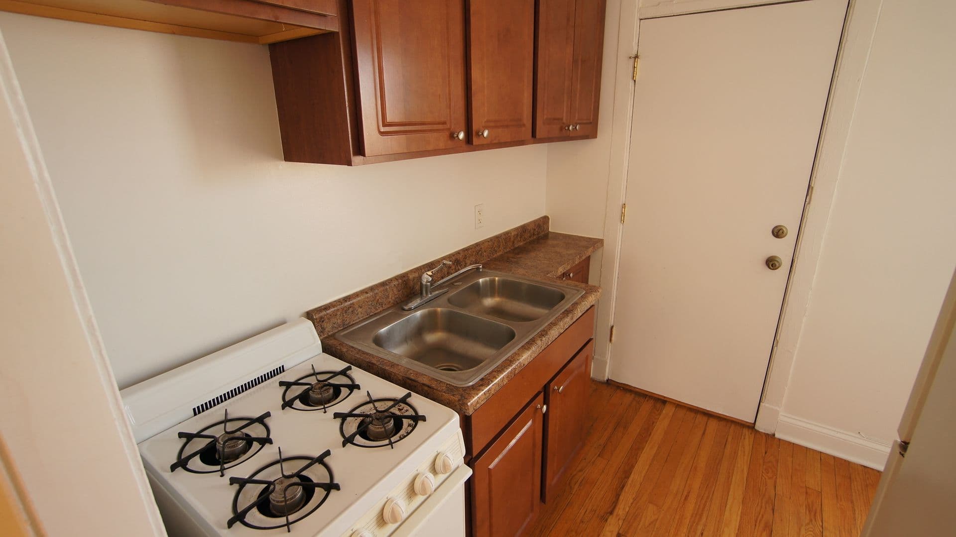 Chicago Apartment: 2647-53 N. Spaulding