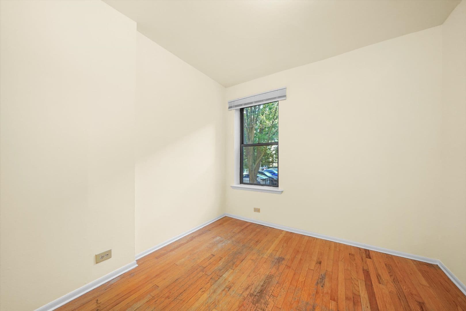 Chicago Apartment: 2319-25 N. Kedzie
