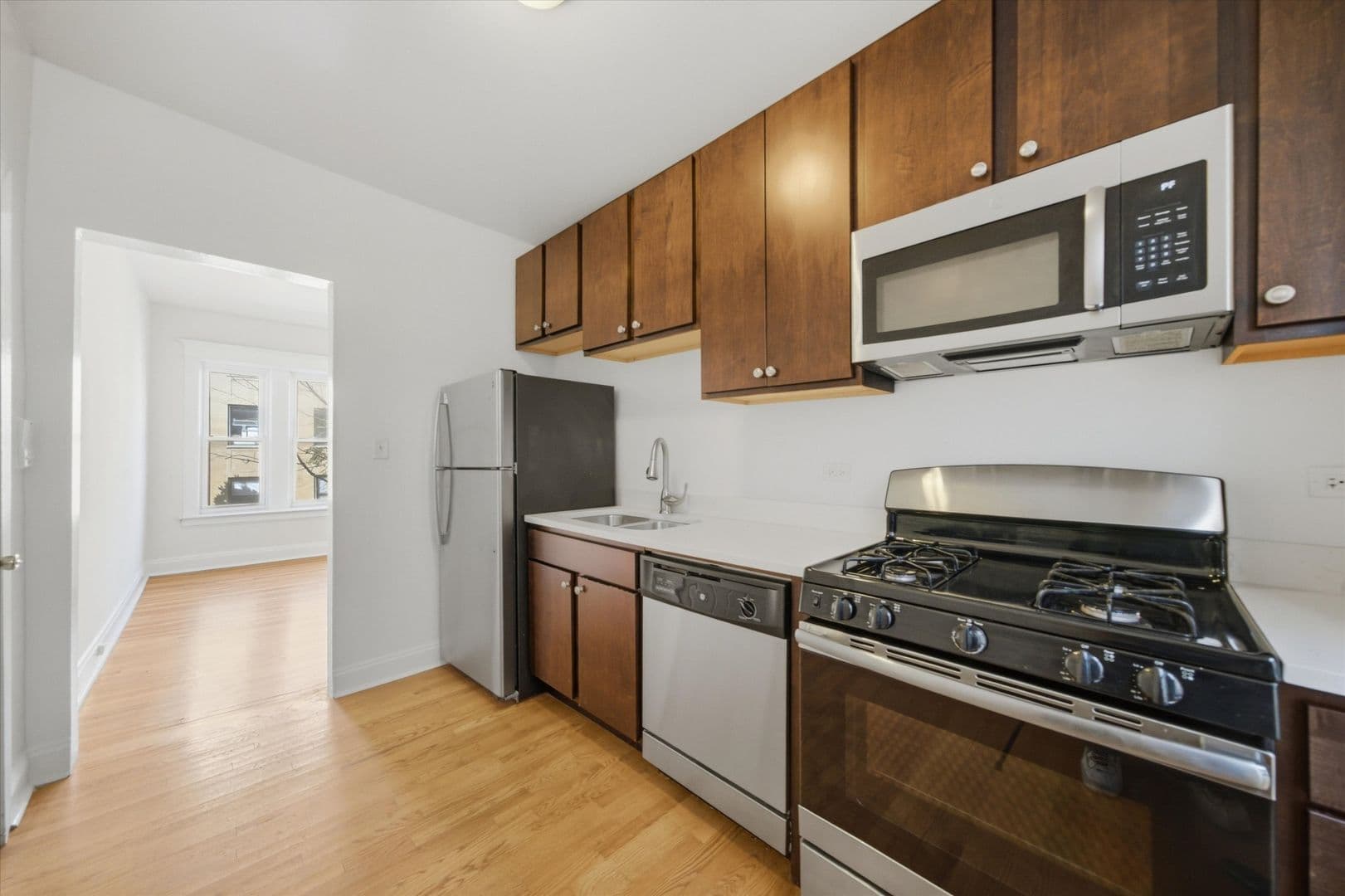 Chicago Apartment: 1524 N. Kedzie