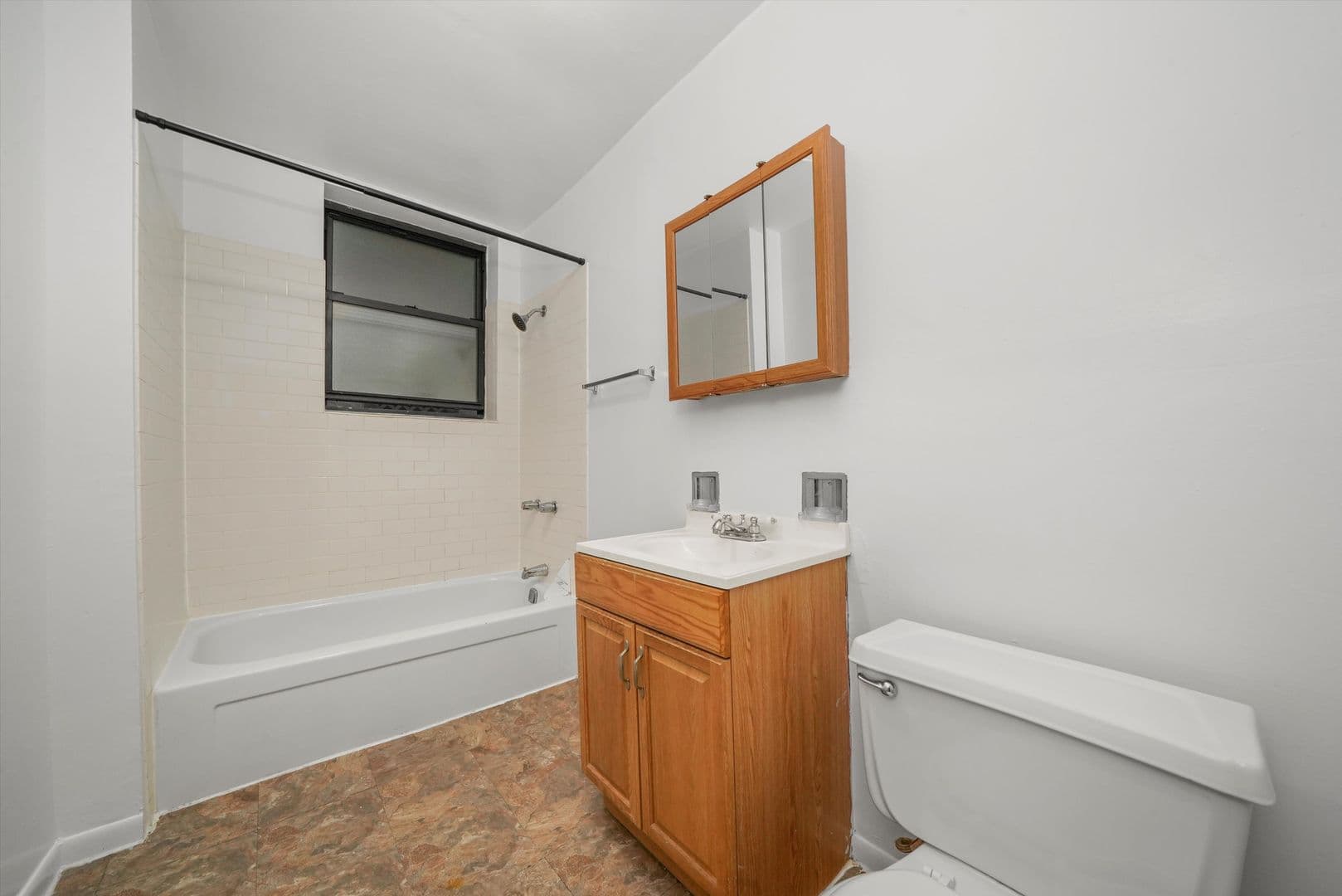 Chicago Apartment: 2319-25 N. Kedzie